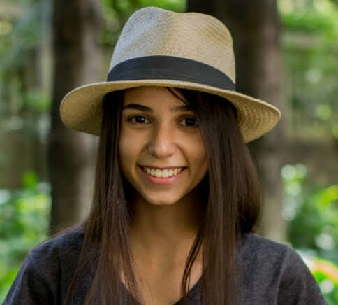  Lara Alves Rachid